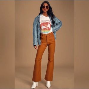 NWT Levi's Ribcage Flare Corduroy Pants